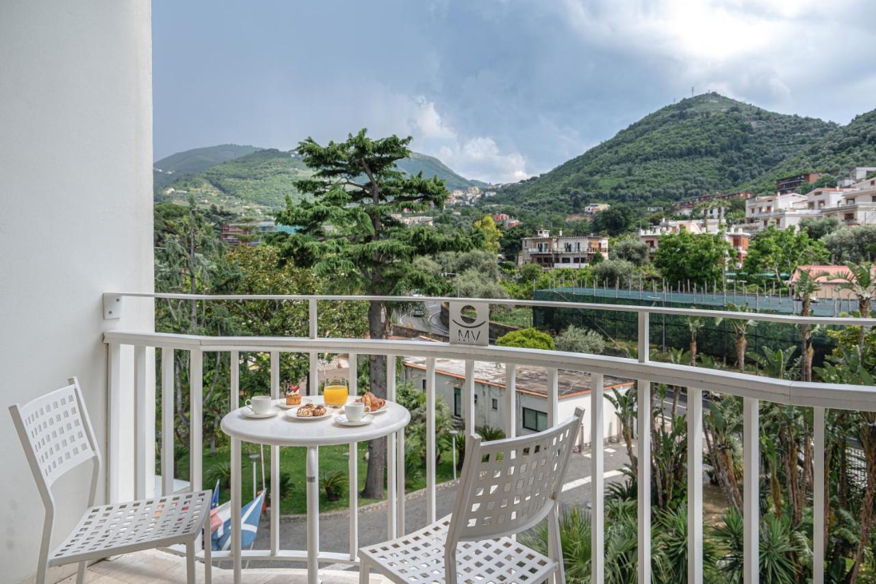 Grand Hotel Moon Valley Vico Equense Eksteriør billede