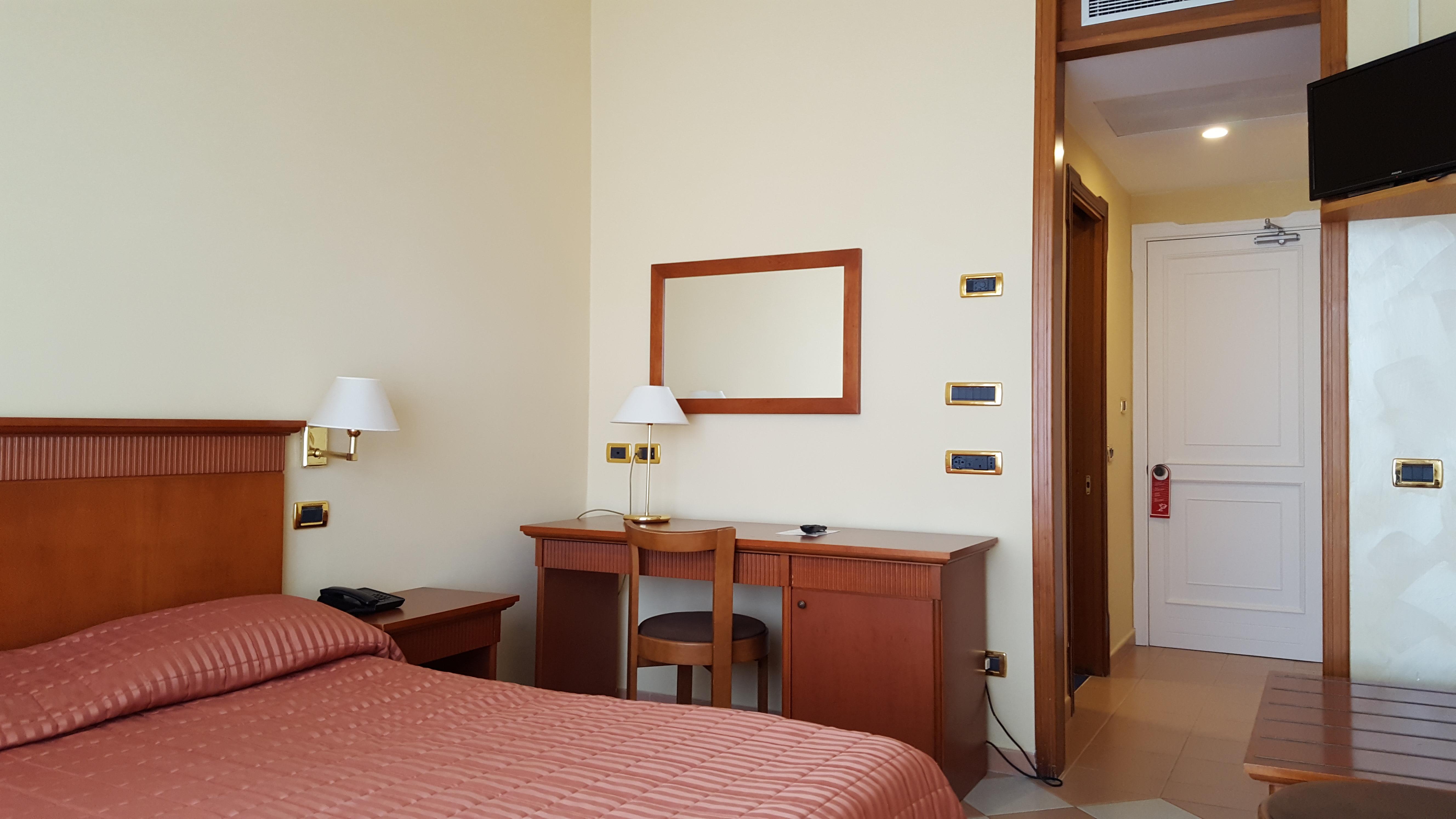 Grand Hotel Moon Valley Vico Equense Eksteriør billede