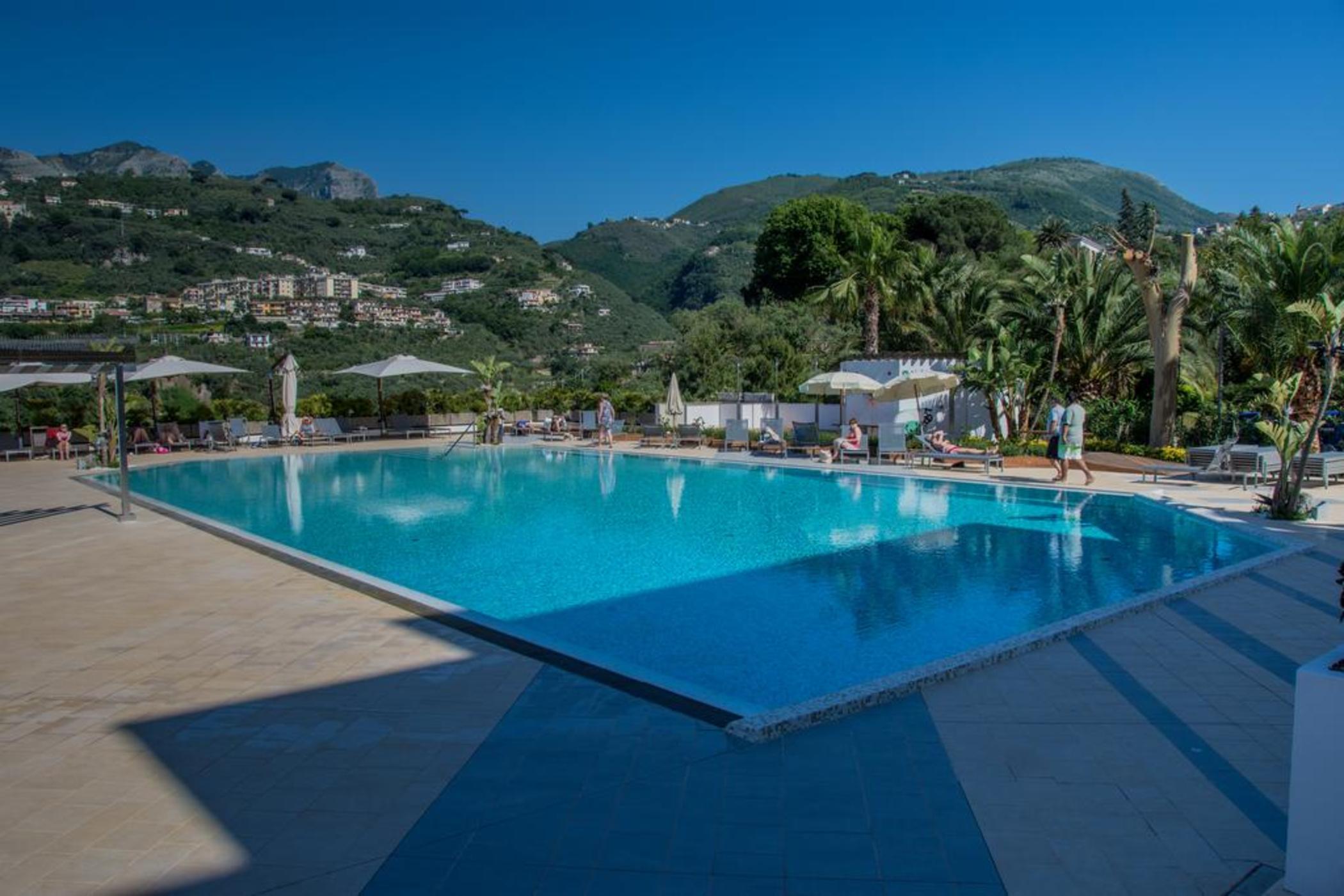 Grand Hotel Moon Valley Vico Equense Eksteriør billede